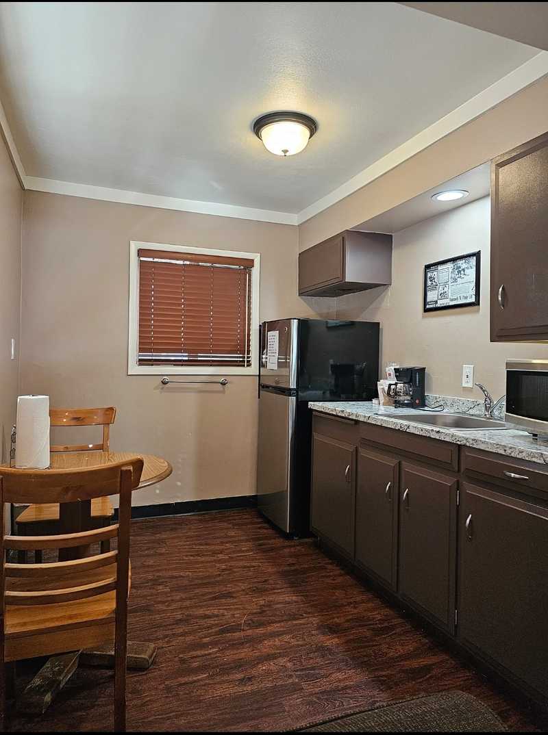 Studio King Room Kitchenette