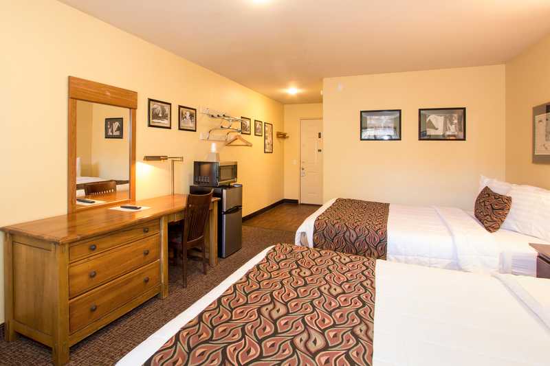Queen Room with Two Queen Beds and Fireplace